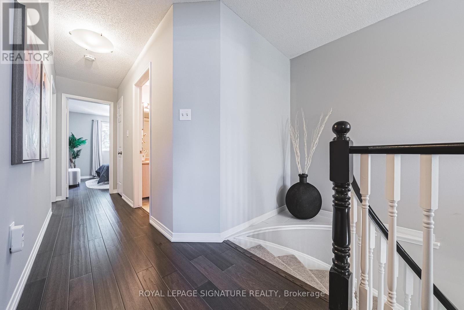Photo 27 of 11 819 Upper Paradise Road, Hamilton ON