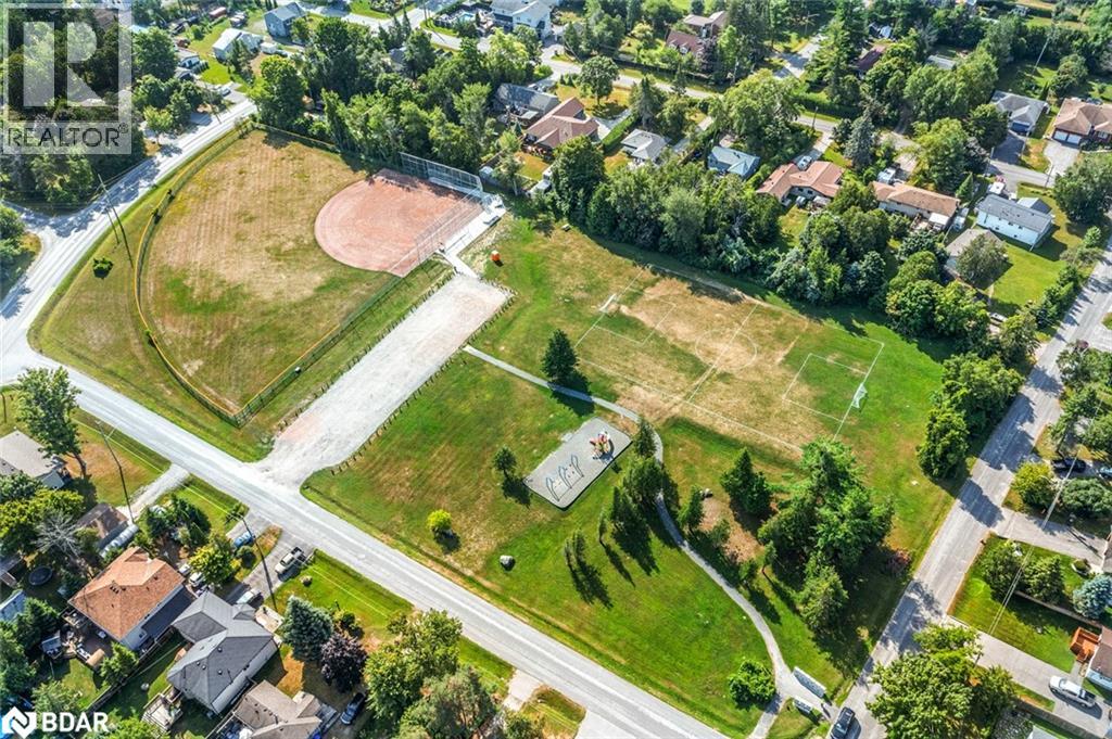 Photo 26 of 939 Clifton Boulevard, Innisfil ON
