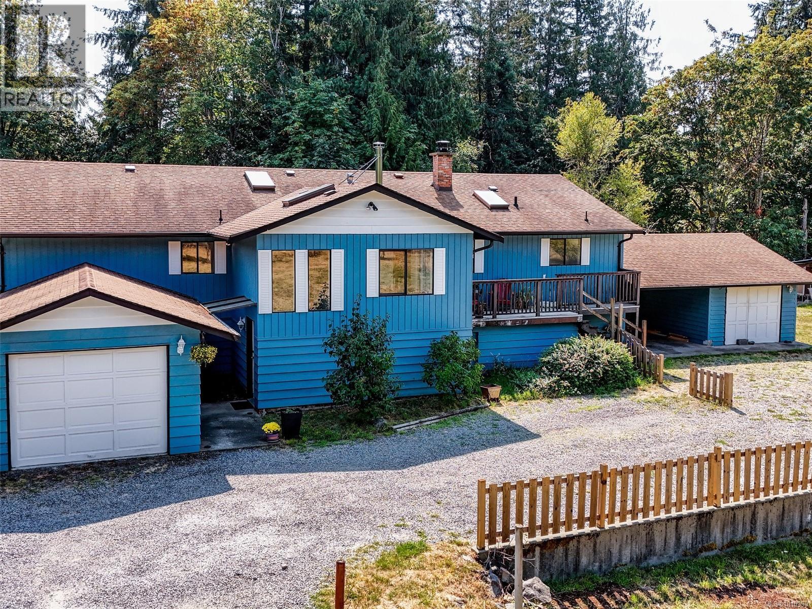  510 Voutrait Road, Mill Bay
