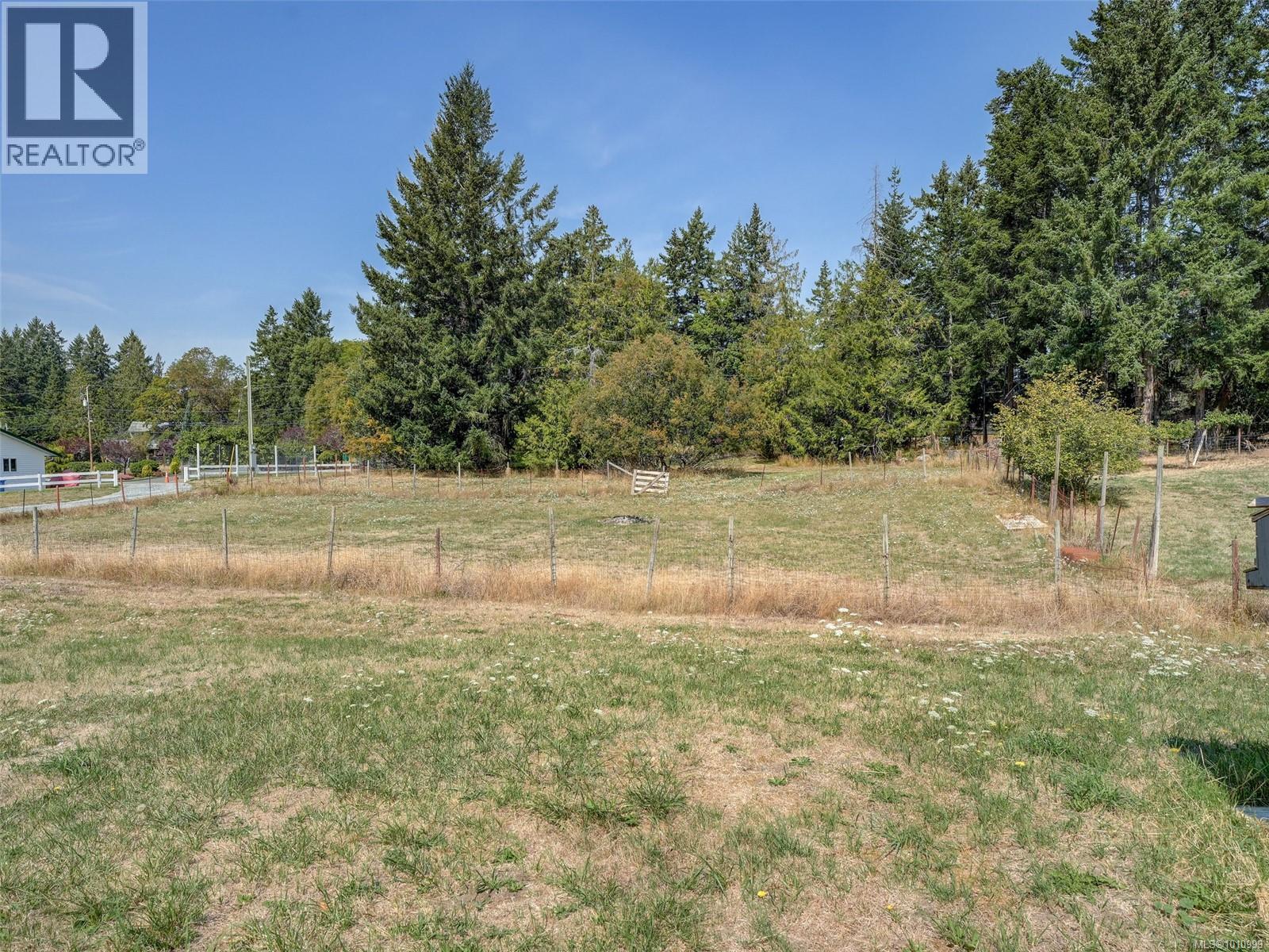  510 Voutrait Road, Mill Bay
