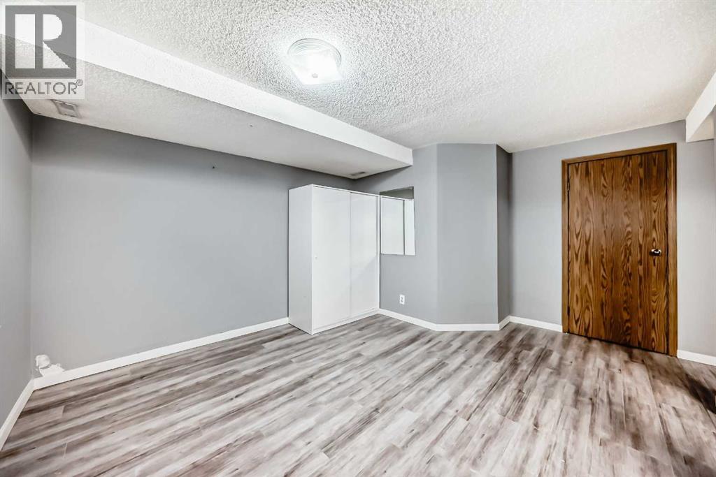 Photo 37 of 68 Applebrook Circle Se, Calgary AB
