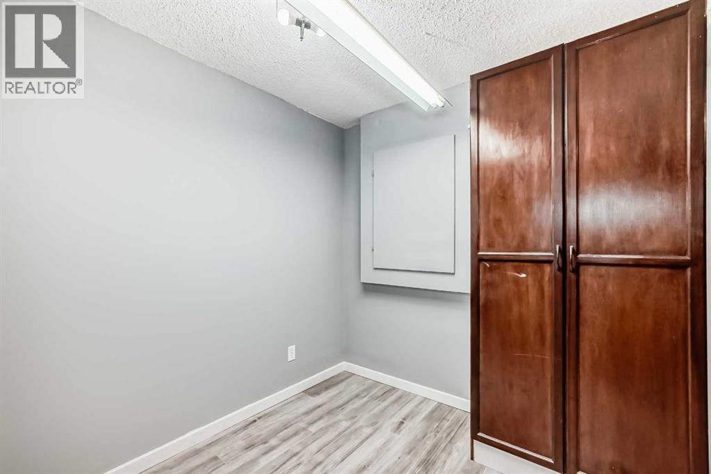 Photo 40 of 68 Applebrook Circle Se, Calgary AB