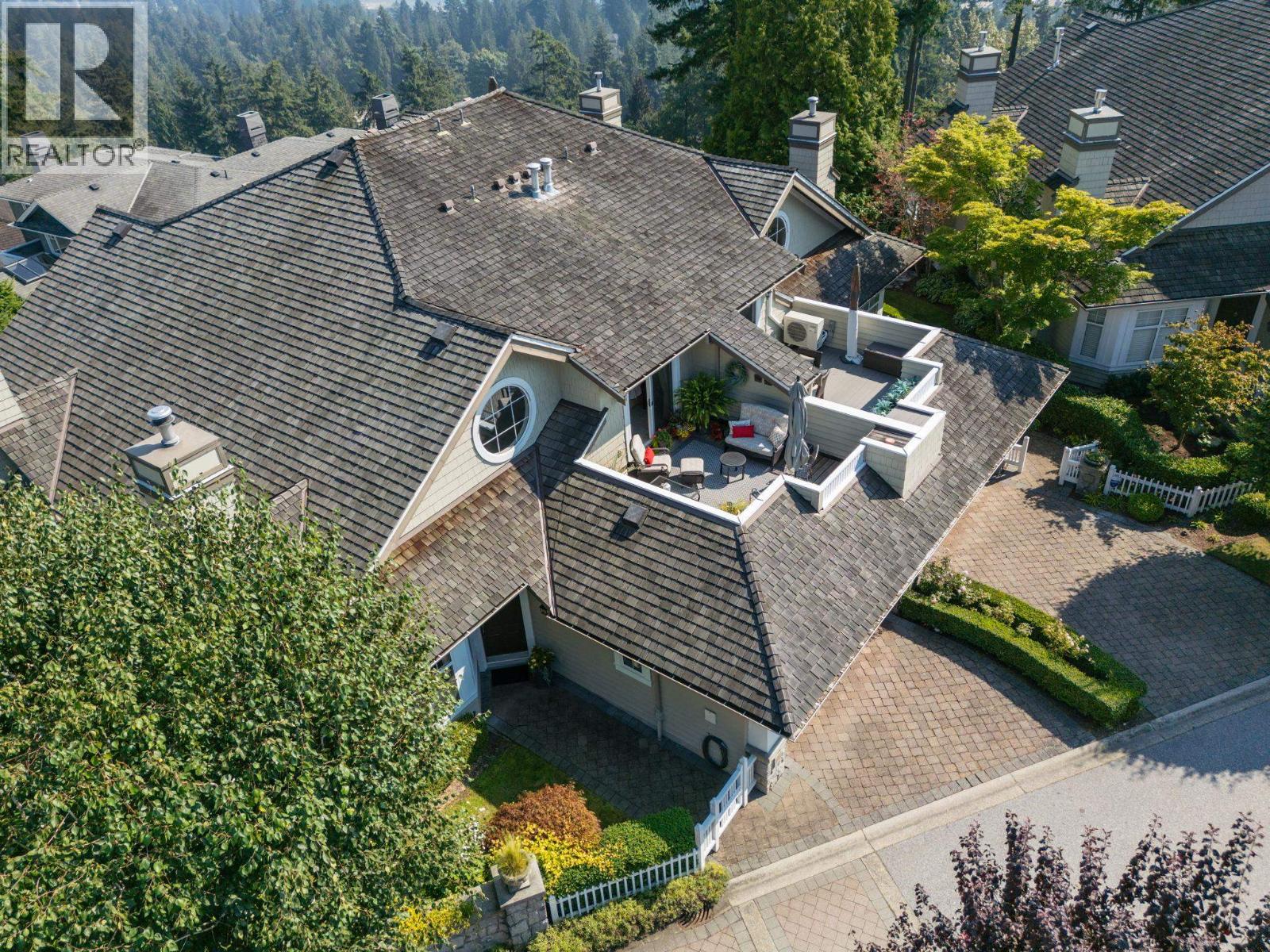 Photo 29 of 1 5110 Alderfeild Place, West Vancouver BC