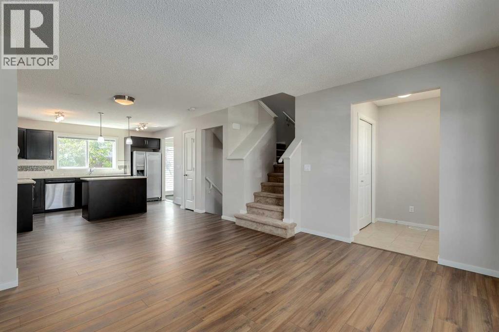Photo 9 of 44 Sunvalley Road, Cochrane AB