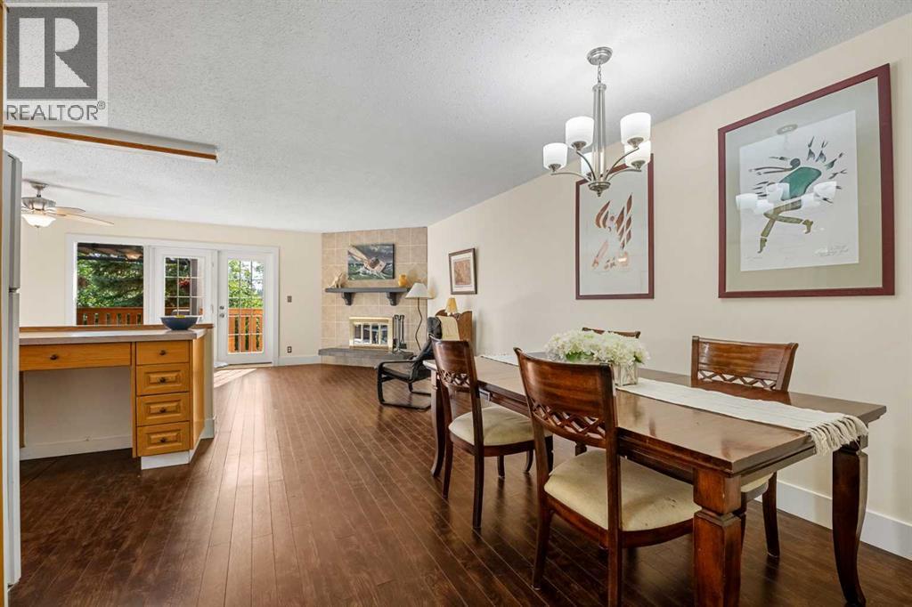 Photo 6 of 926 31 Avenue Nw, Calgary AB
