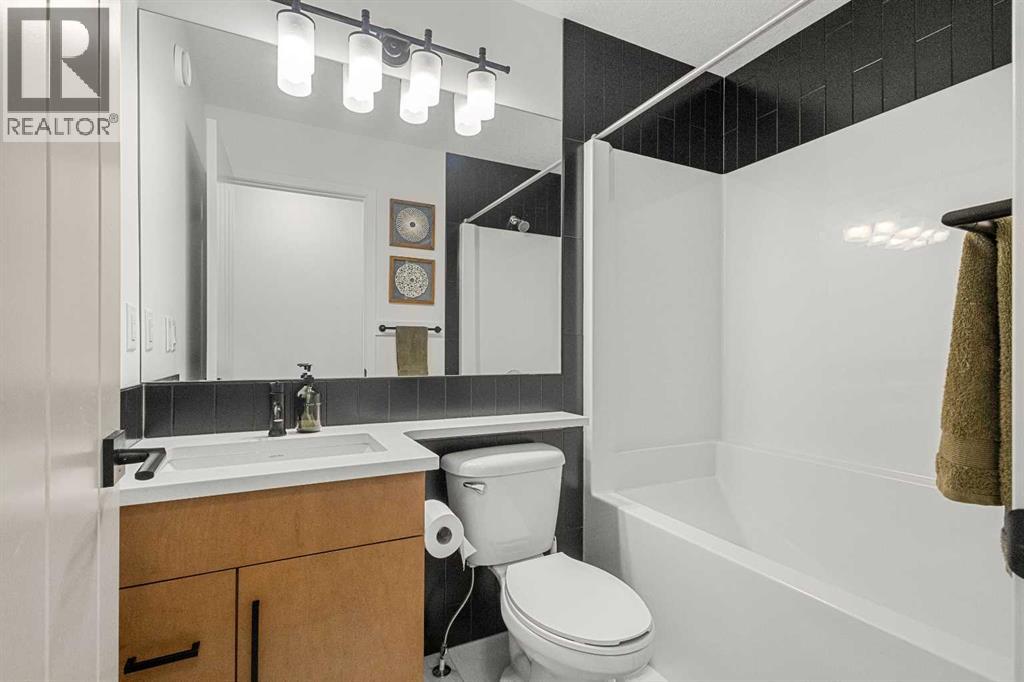 Photo 25 of 520 Belmont Heath Sw, Calgary AB