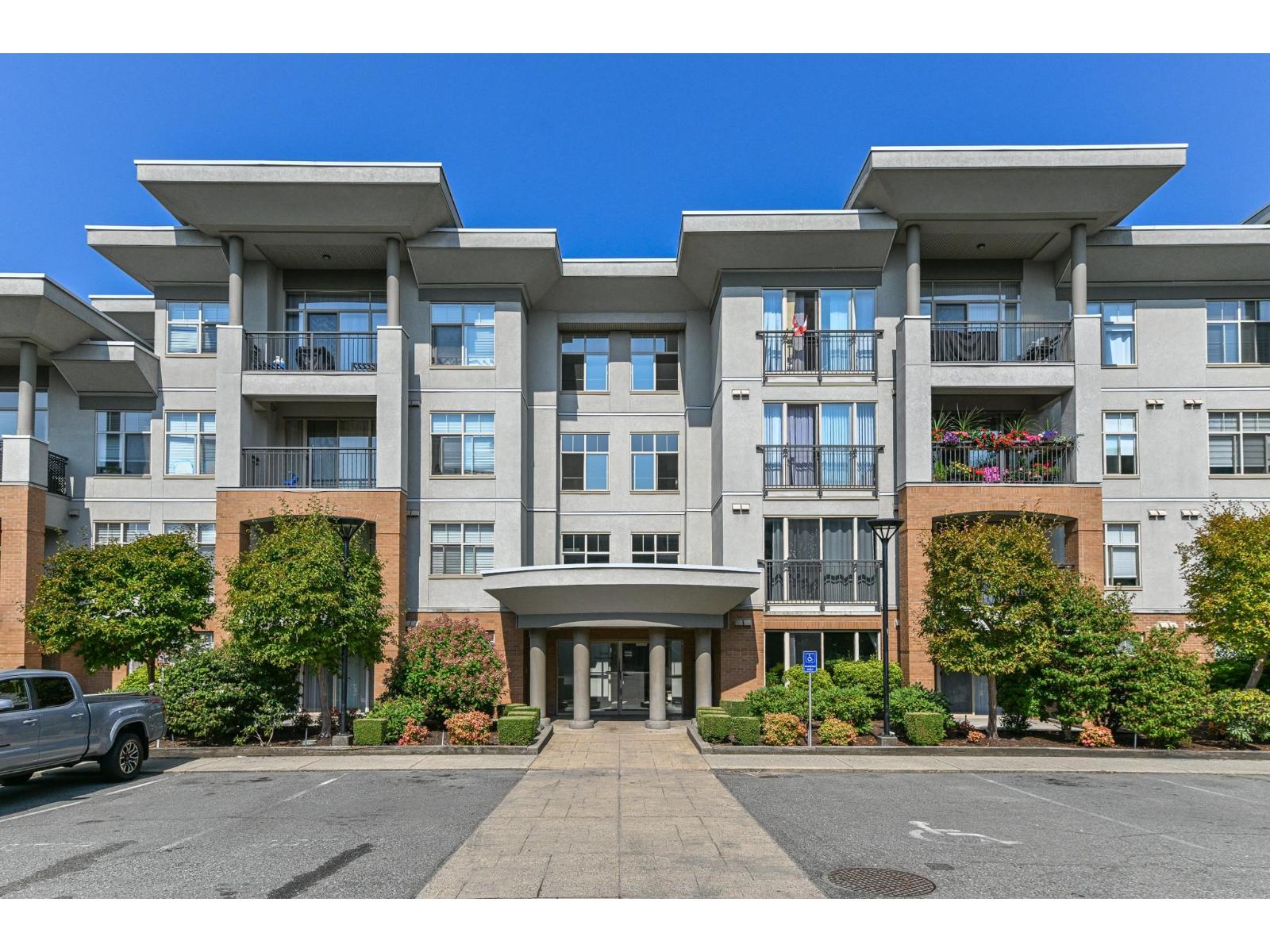 Photo 1 of 116 33546 Holland Avenue, Abbotsford BC