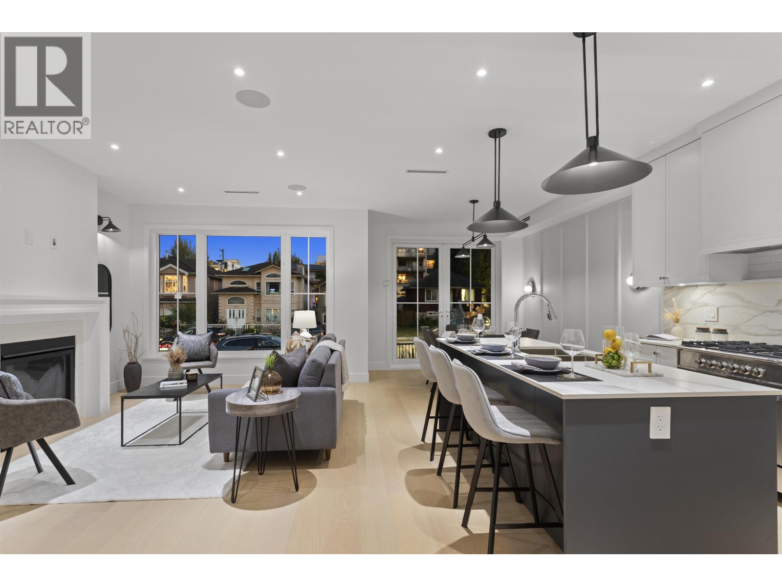 1 4315 ALBERT STREET, Burnaby