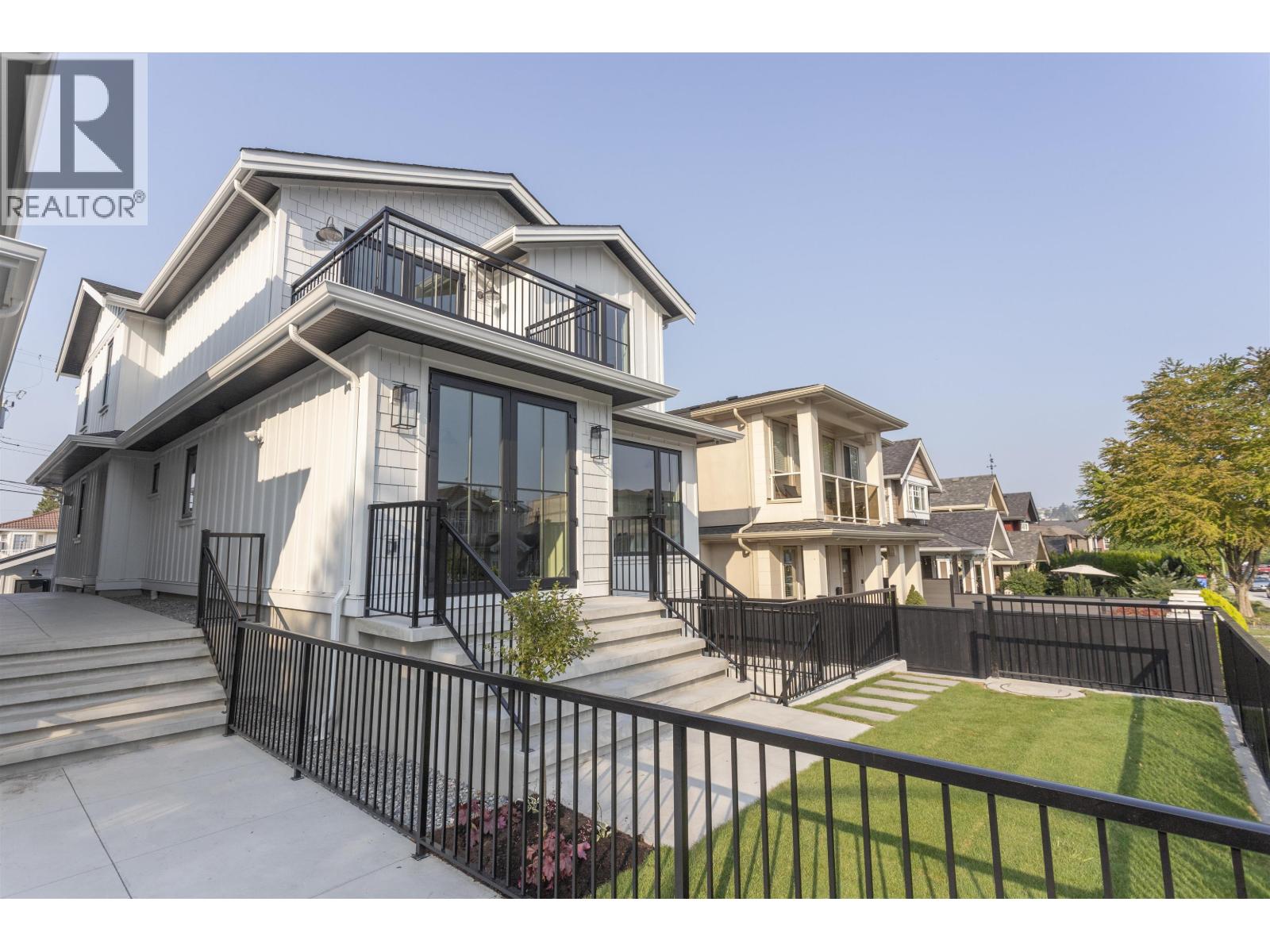 1 4315 ALBERT STREET, Burnaby