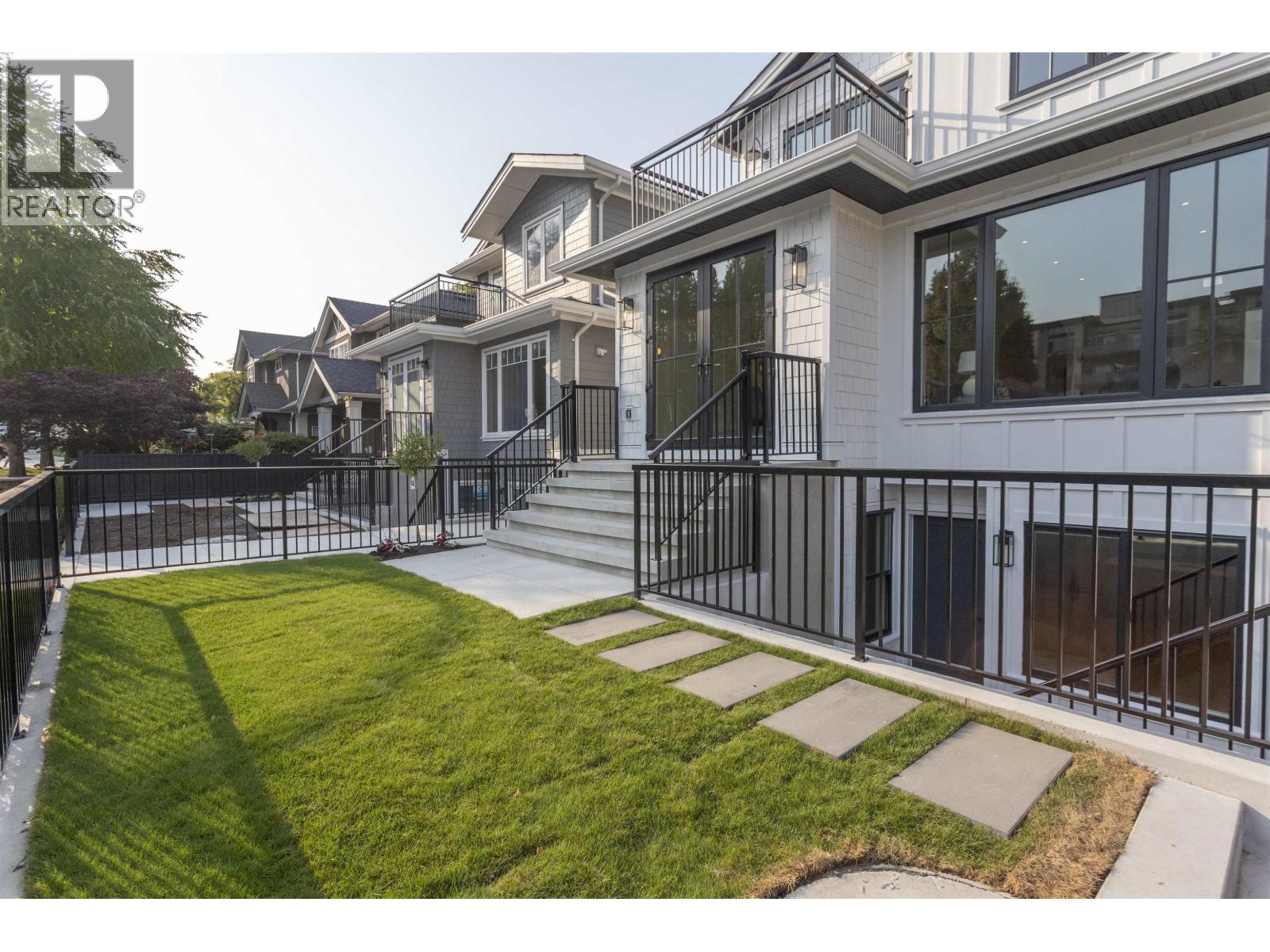 1 4315 ALBERT STREET, Burnaby
