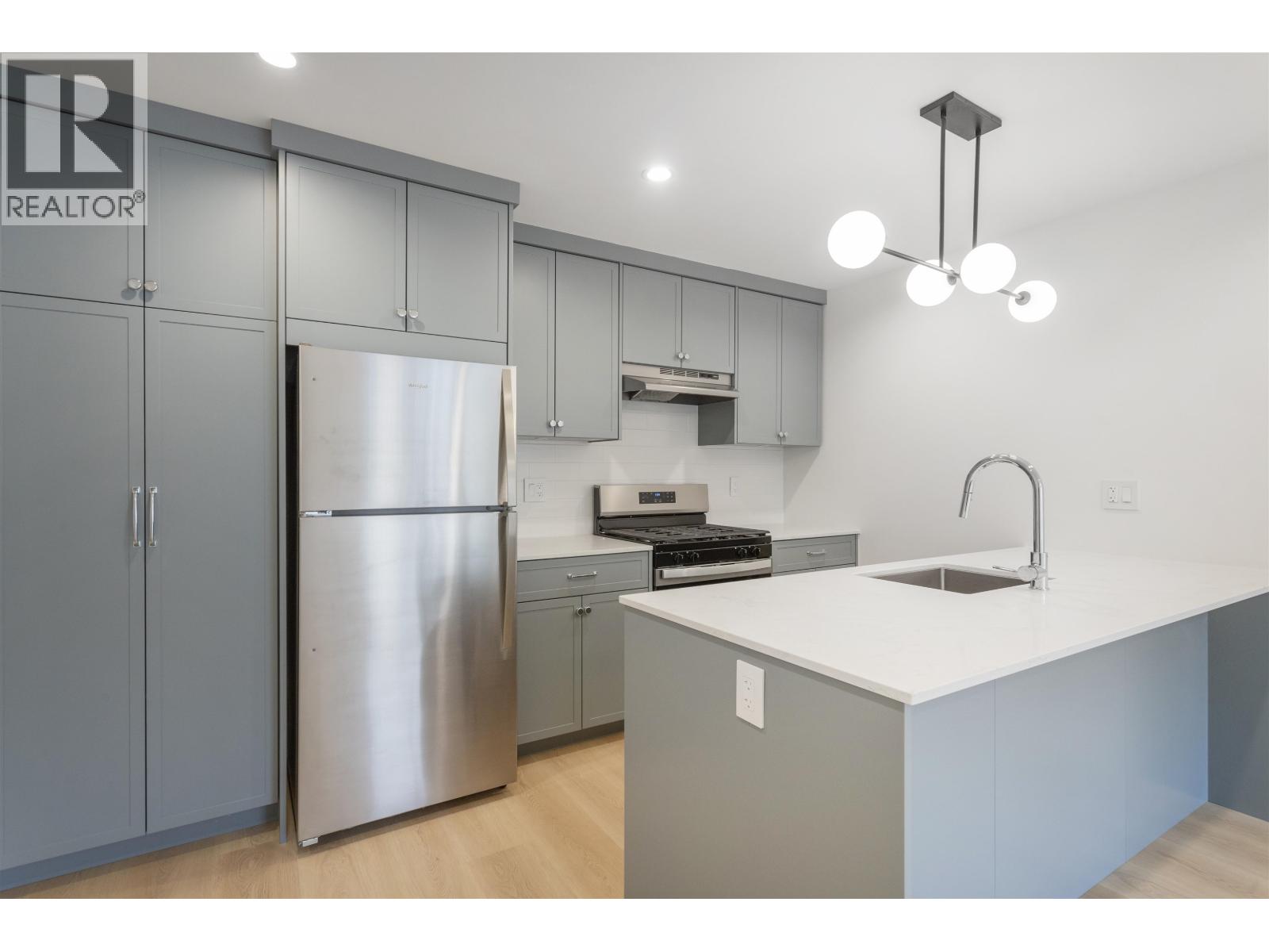 1 4315 ALBERT STREET, Burnaby