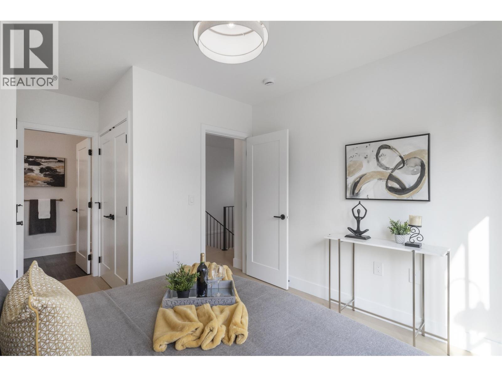 1 4315 ALBERT STREET, Burnaby