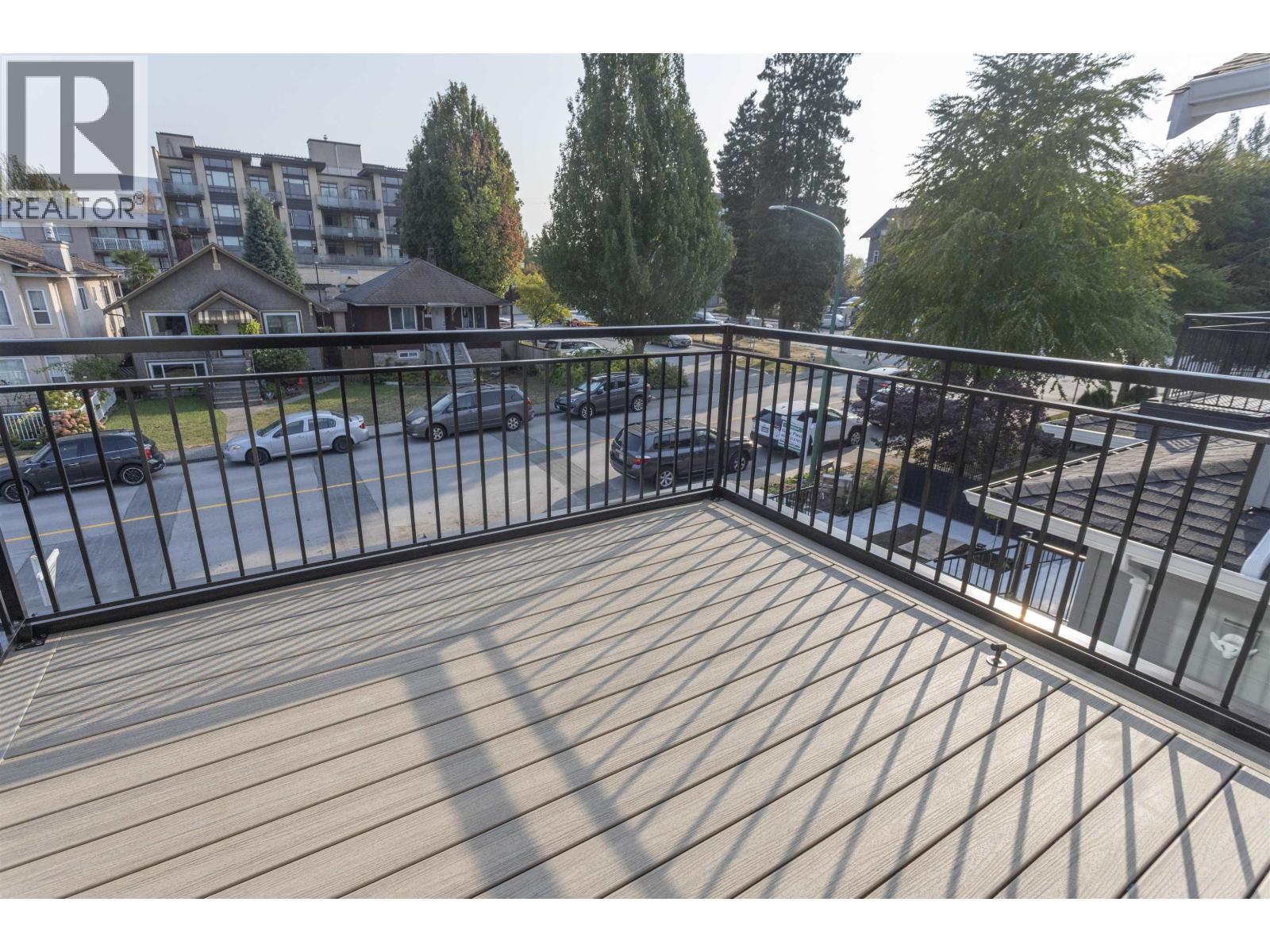 1 4315 ALBERT STREET, Burnaby