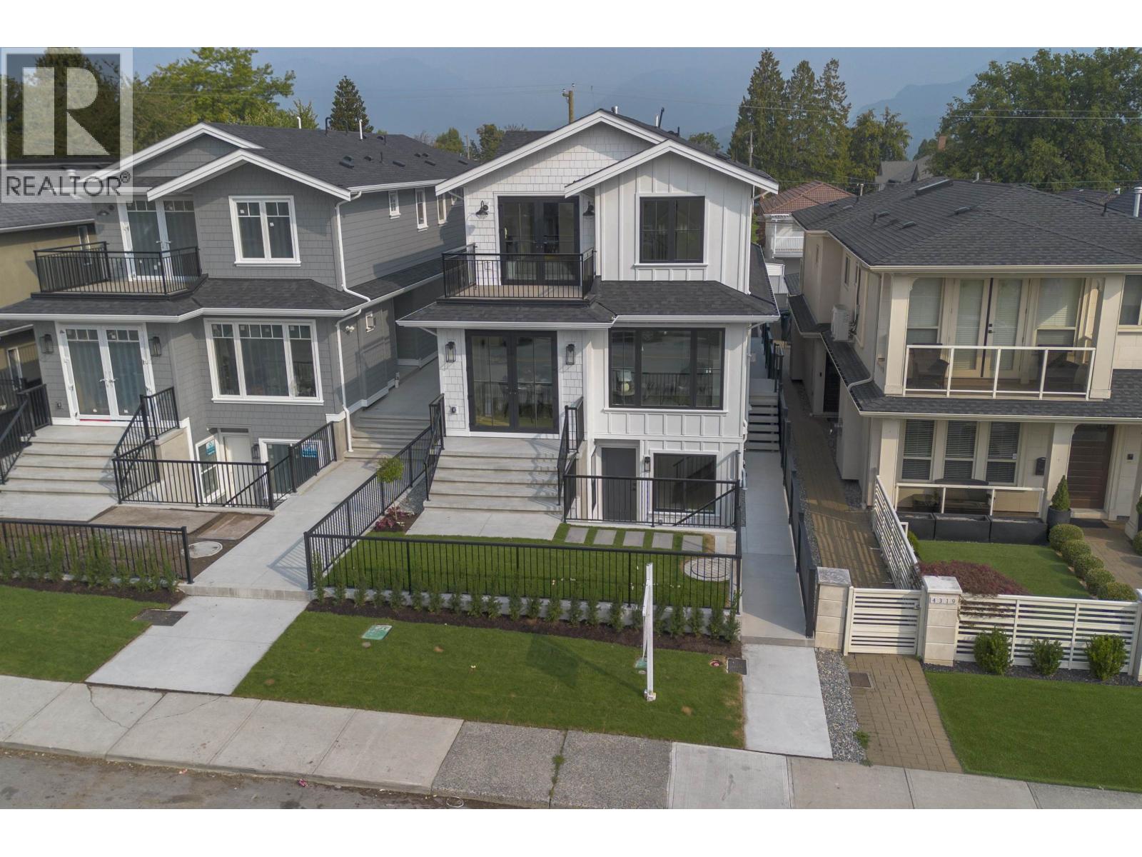 1 4315 ALBERT STREET, Burnaby