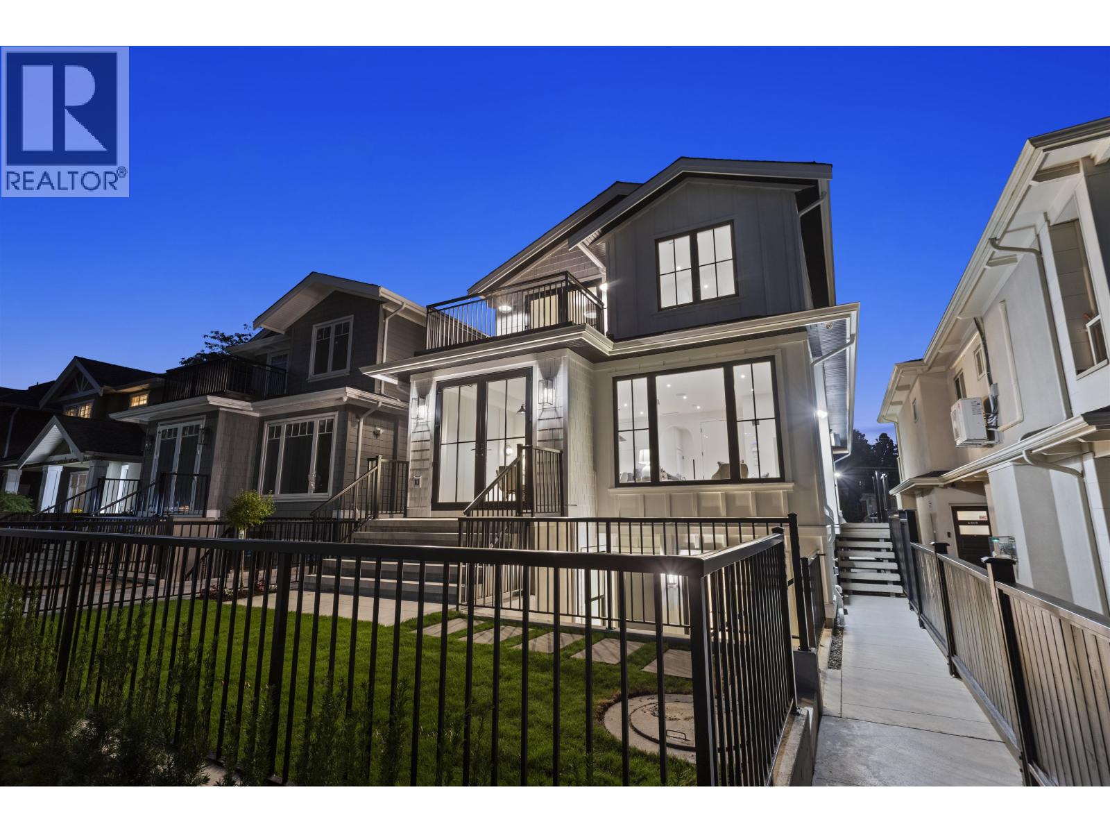 1 4315 ALBERT STREET, Burnaby
