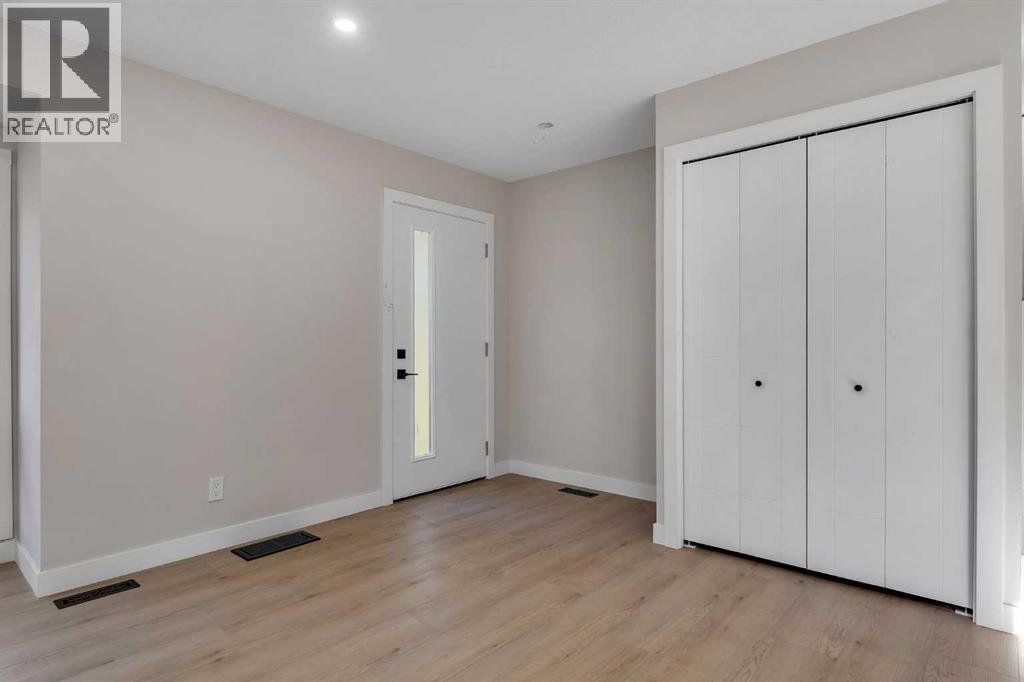 Photo 5 of 14696 Deer Ridge Drive Se, Calgary AB