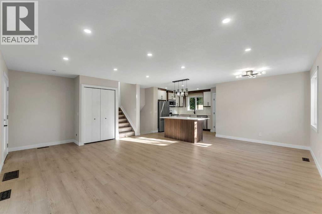 Photo 7 of 14696 Deer Ridge Drive Se, Calgary AB