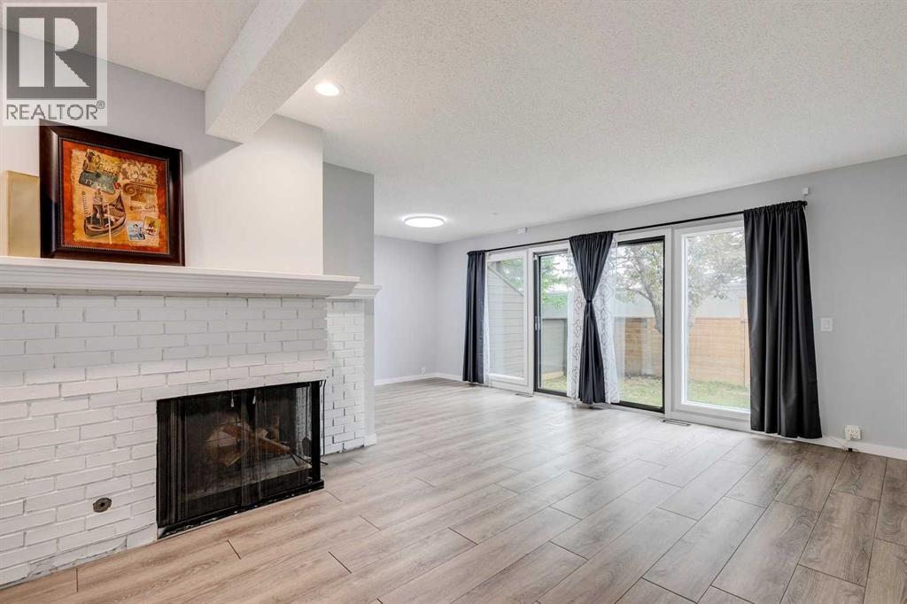 Photo 13 of 701 4935 Dalton Drive Nw, Calgary AB
