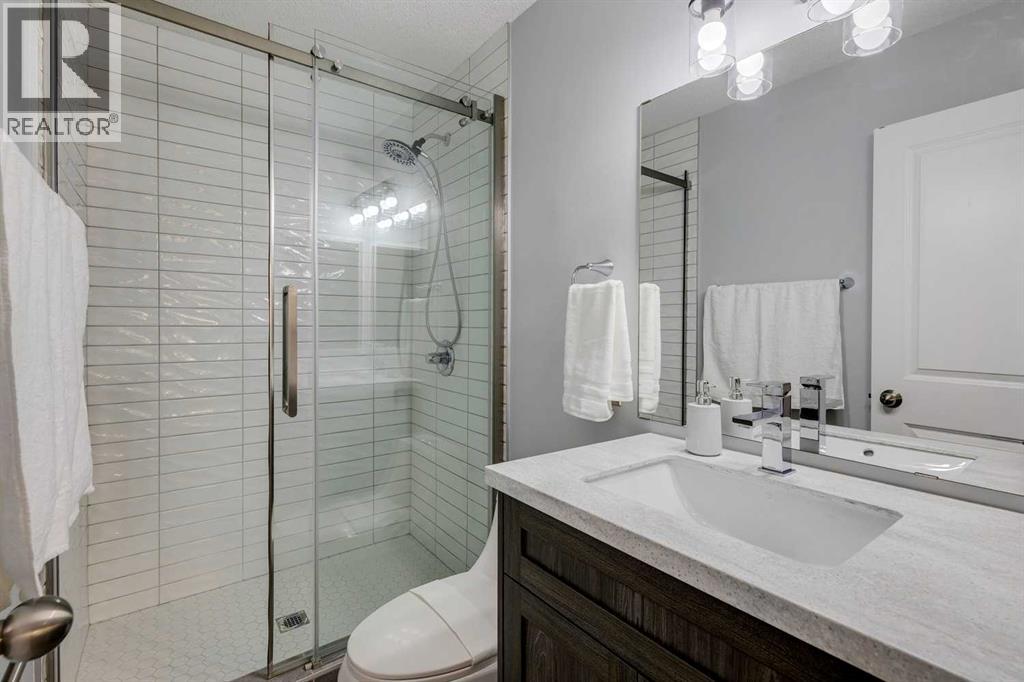 Photo 24 of 701 4935 Dalton Drive Nw, Calgary AB