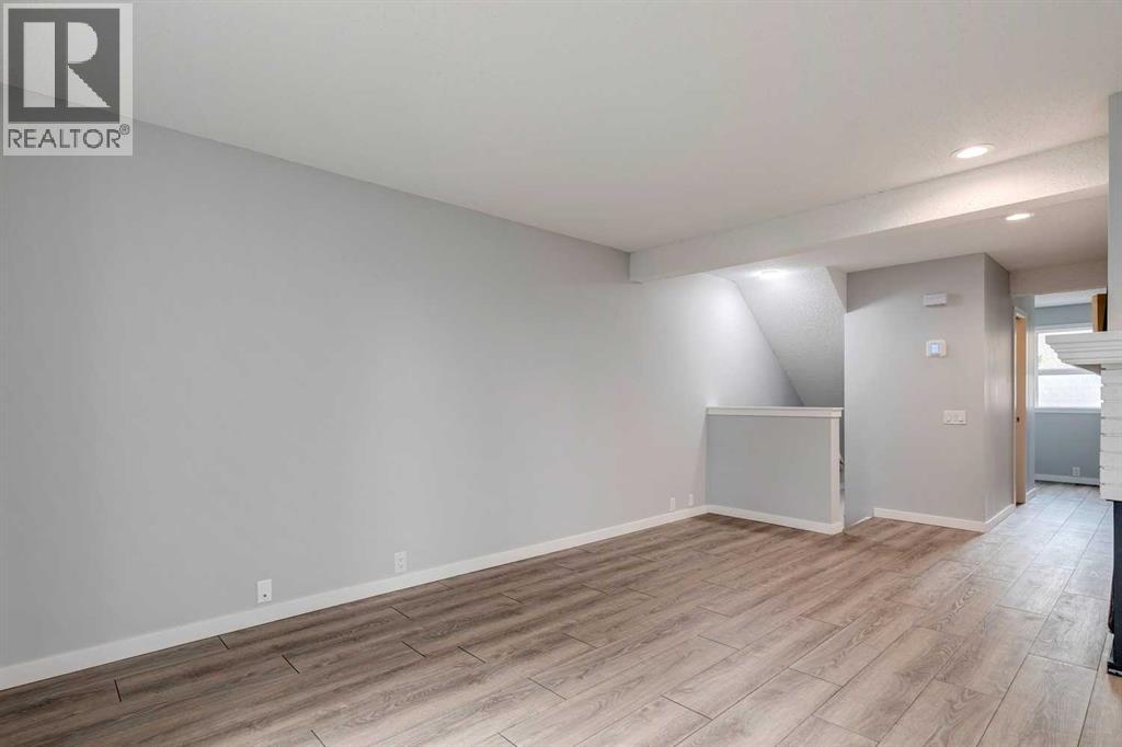 Photo 16 of 701 4935 Dalton Drive Nw, Calgary AB