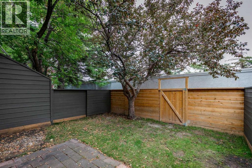 Photo 33 of 701 4935 Dalton Drive Nw, Calgary AB