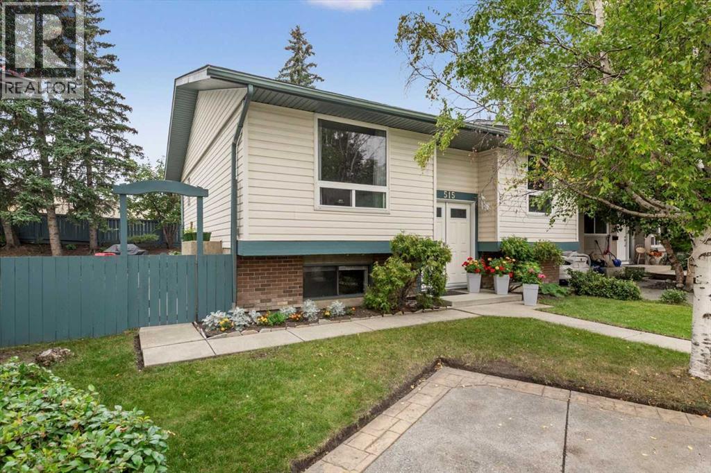 Photo 4 of 515 Ranchview Place Nw, Calgary AB