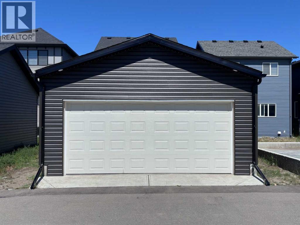Photo 49 of 505 Chinook Winds Gardens Sw, Airdrie AB