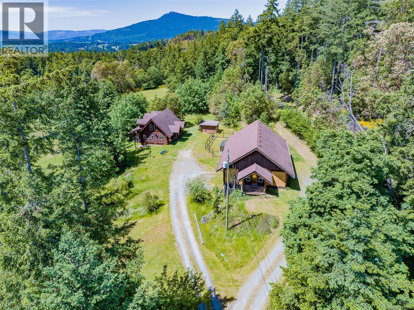 Photo 1 of 7337 Alberta Pl, Duncan BC