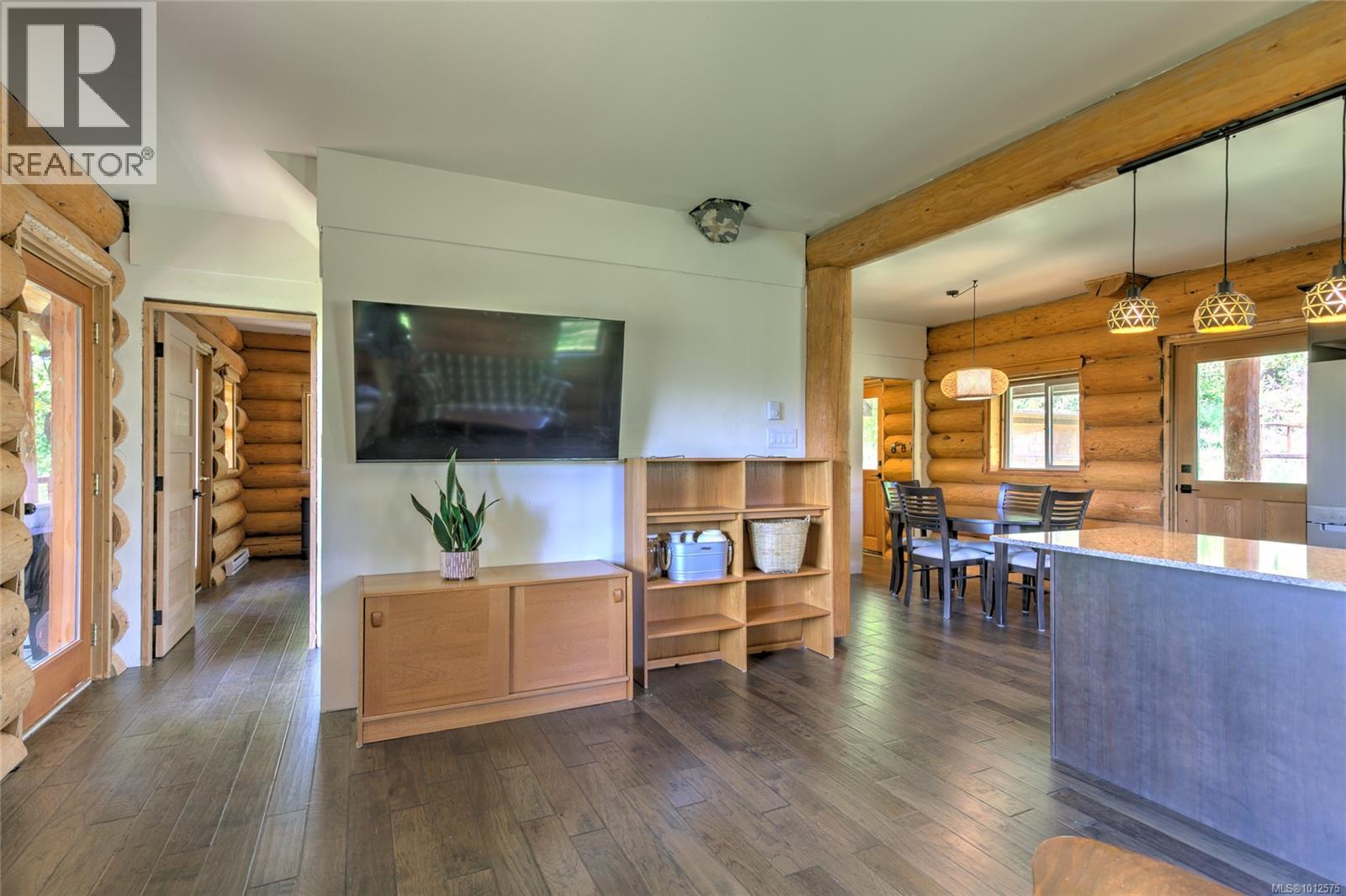 Photo 13 of 7337 Alberta Pl, Duncan BC