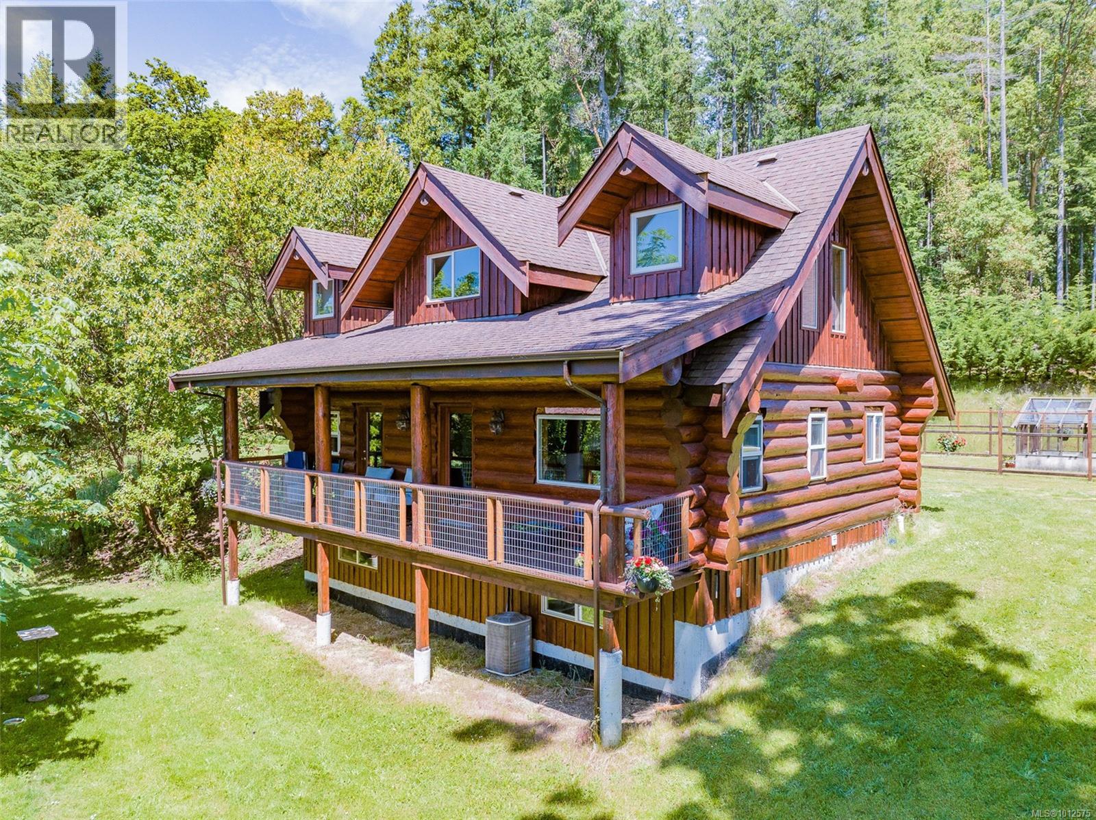 Photo 2 of 7337 Alberta Pl, Duncan BC