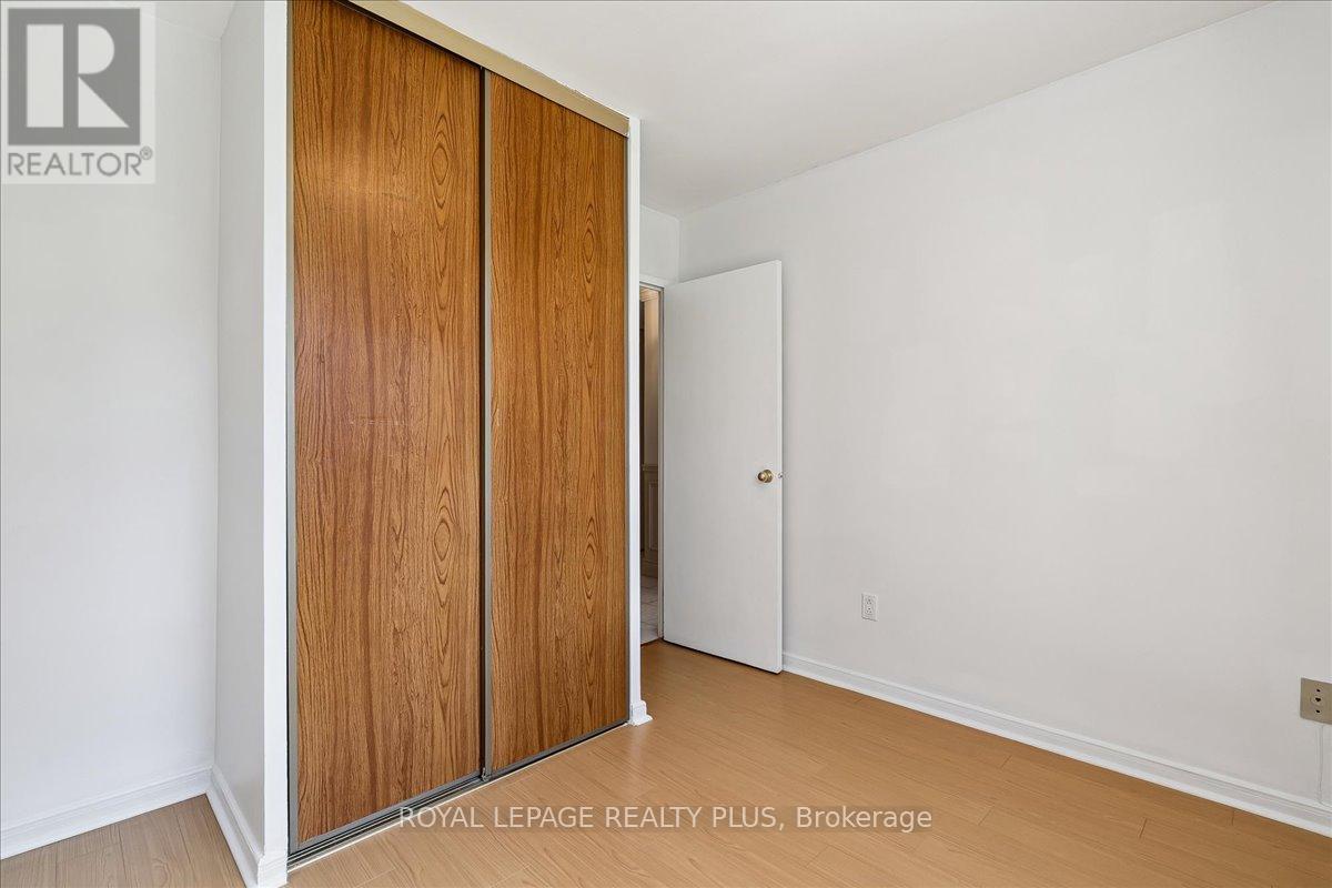 Photo 19 of 102 1660 Bloor Street E, Mississauga ON