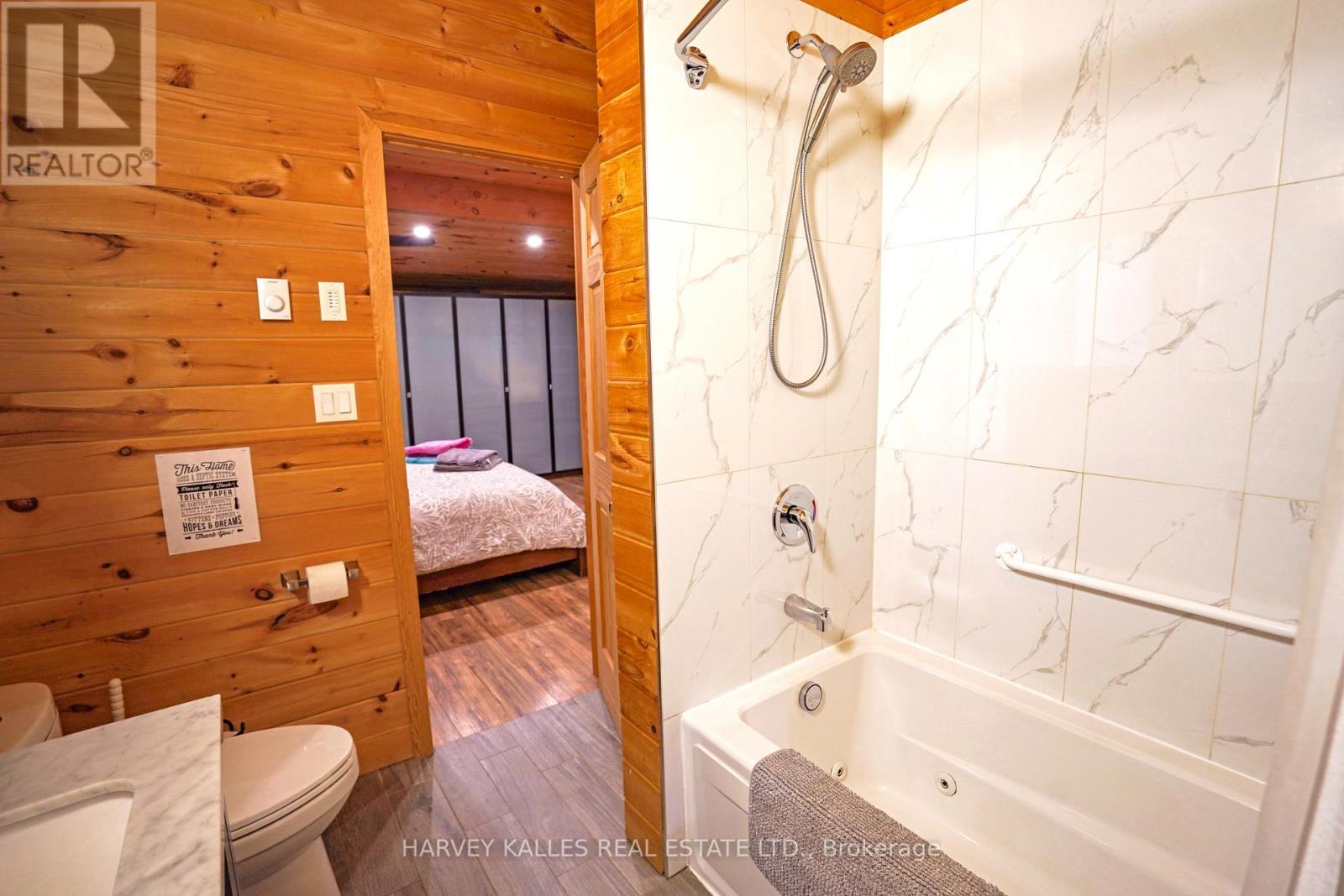 Photo 13 of 83 Pinetree Road, Gravenhurst ON