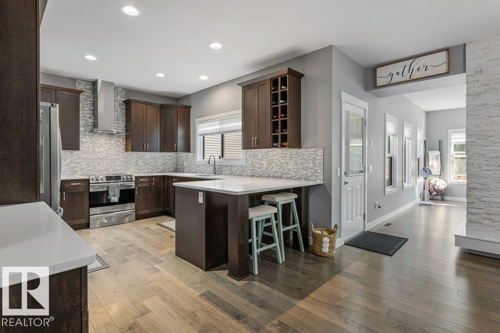 Photo 4 of 21 Elise Pl, St Albert AB