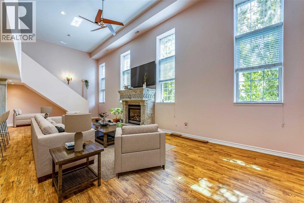 Photo 6 of 647 Irvine Unit 305, Windsor ON