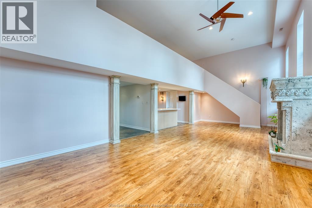 Photo 8 of 647 Irvine Unit 305, Windsor ON