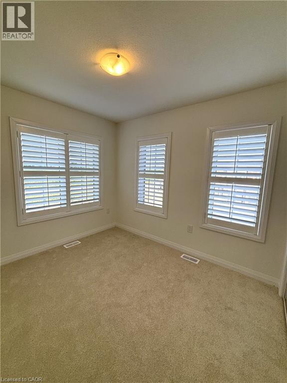 Photo 25 of 78 Granville Crescent, Caledonia ON