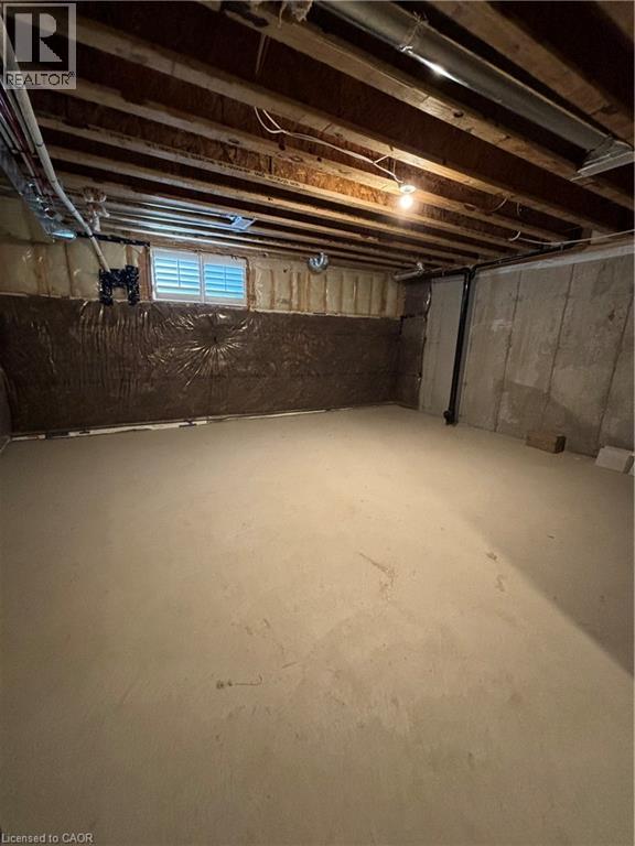 Photo 32 of 78 Granville Crescent, Caledonia ON