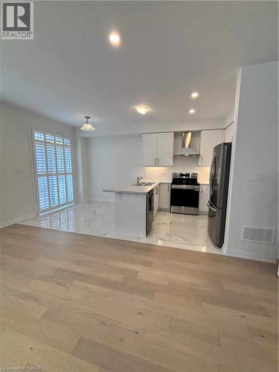 Photo 5 of 78 Granville Crescent, Caledonia ON