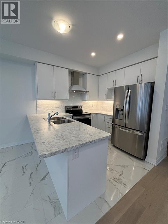 Photo 6 of 78 Granville Crescent, Caledonia ON
