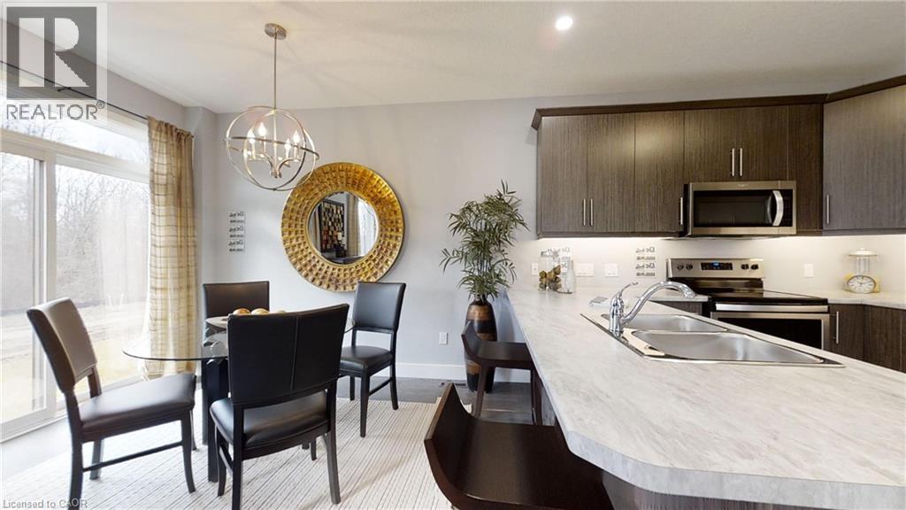Photo 4 of 2024 Evans Boulevard, London ON