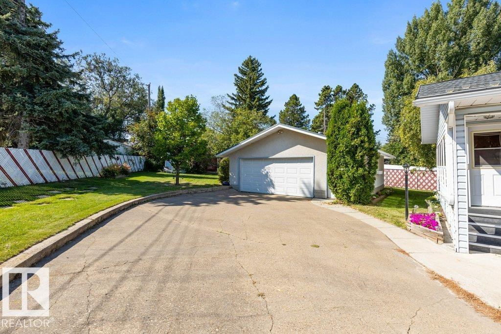 Photo 30 of 11 Sage Co, Sherwood Park AB