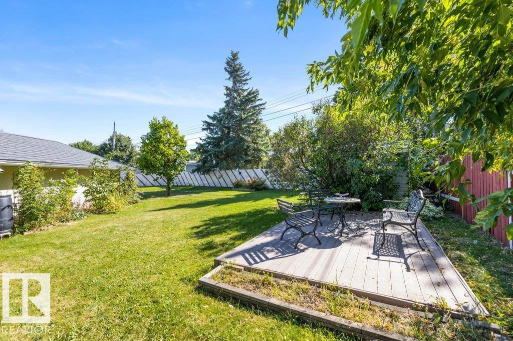 Photo 36 of 11 Sage Co, Sherwood Park AB