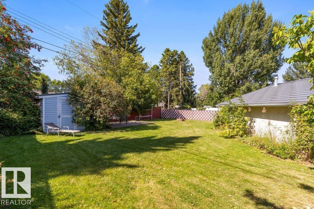 Photo 34 of 11 Sage Co, Sherwood Park AB
