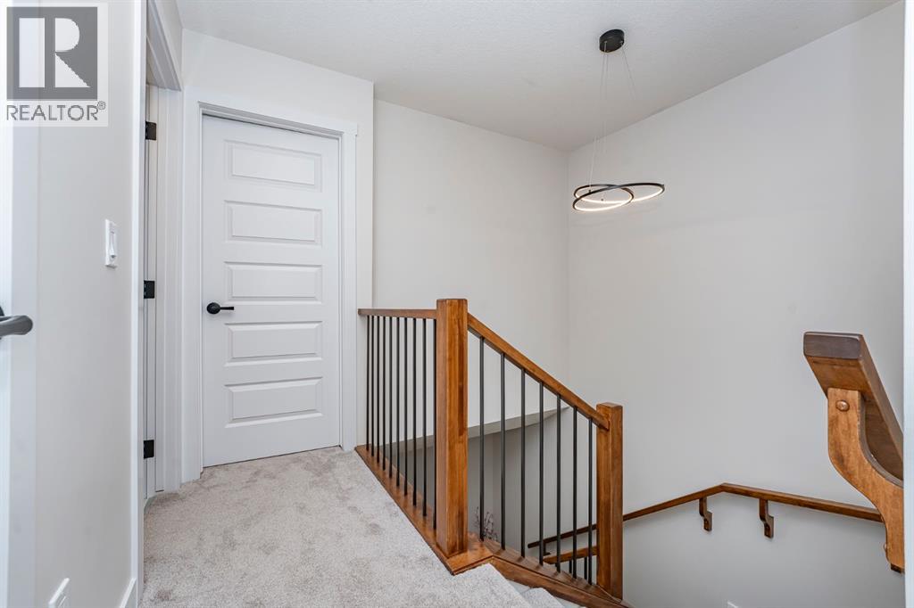 Photo 11 of 52 Lewiston Drive Ne, Calgary AB