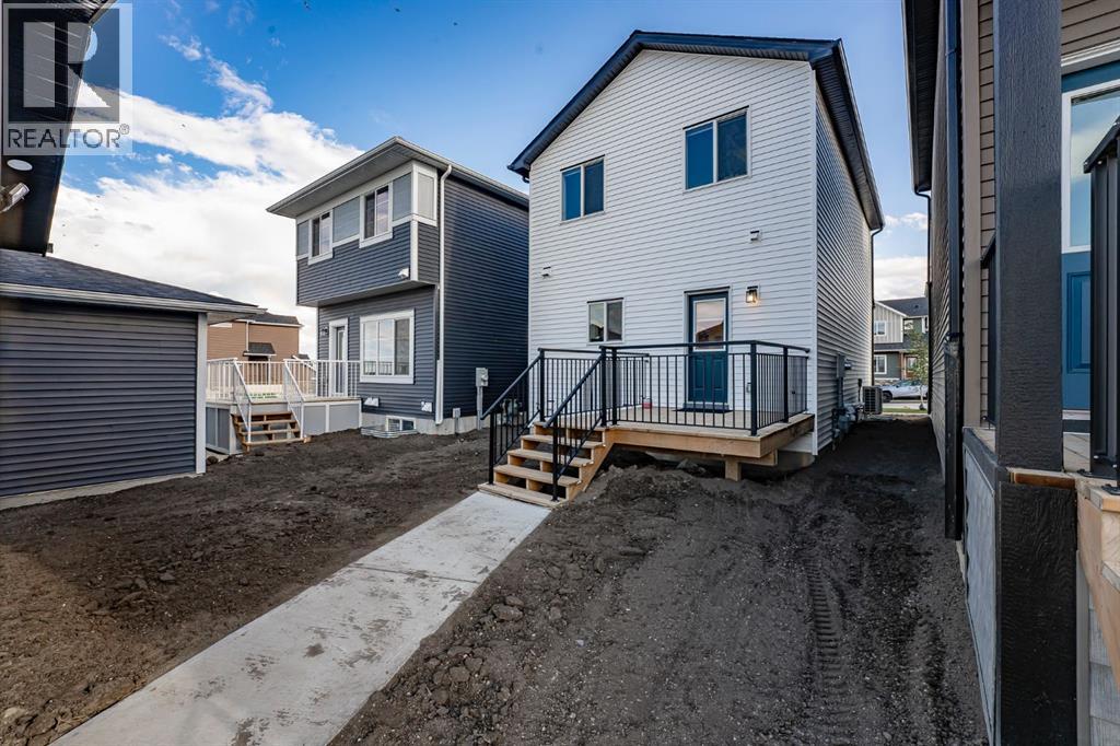 Photo 2 of 52 Lewiston Drive Ne, Calgary AB