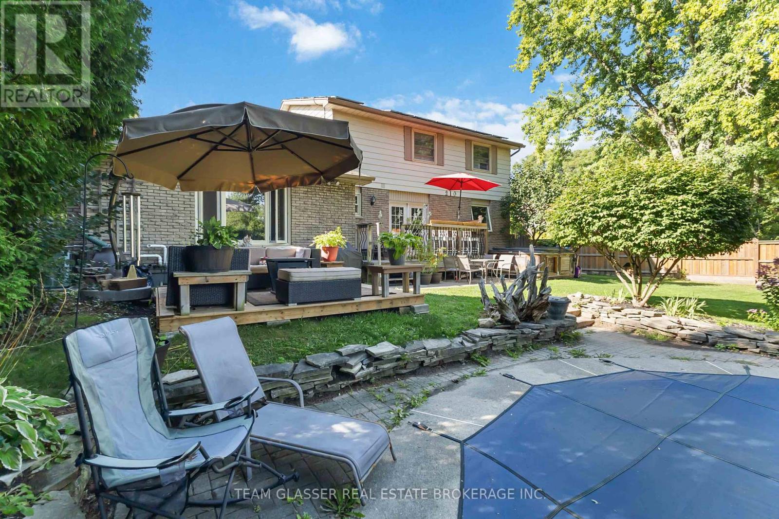 Photo 32 of 210 Chalet Crescent, London South ON