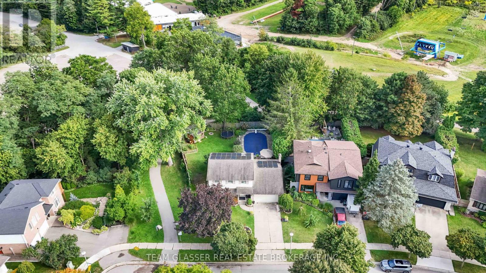 Photo 40 of 210 Chalet Crescent, London South ON