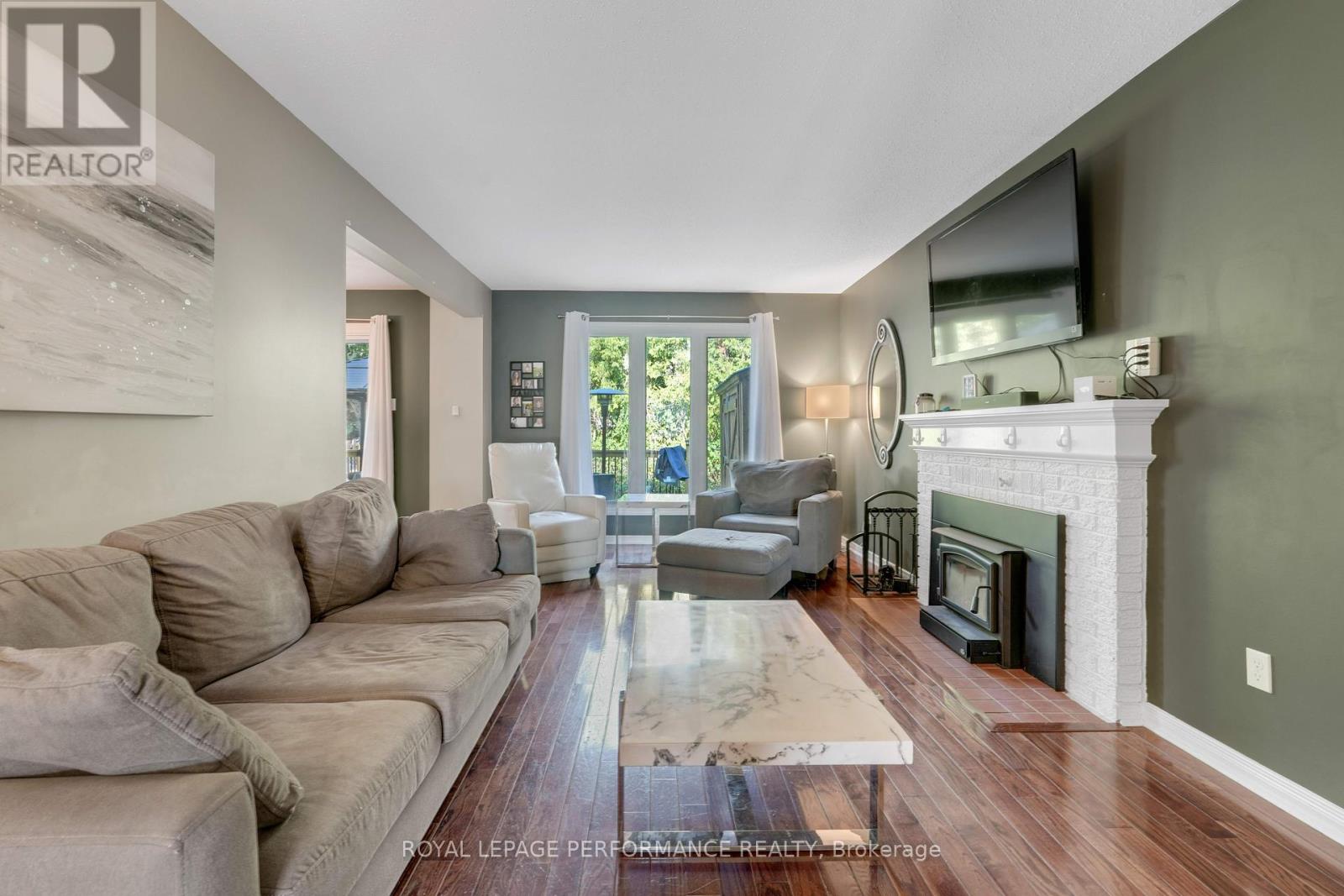 Photo 13 of 22 Otten Drive, Ottawa ON