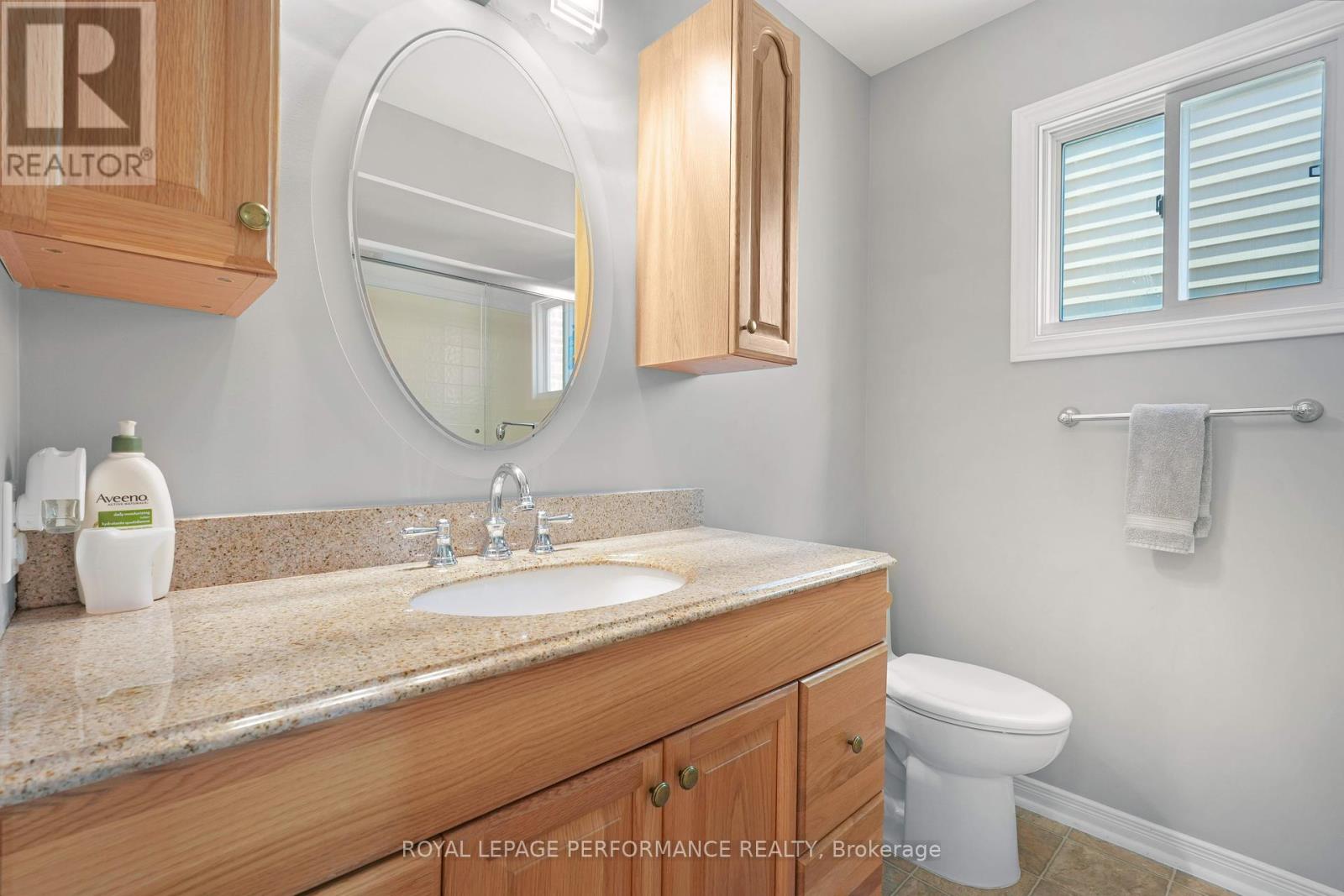 Photo 28 of 22 Otten Drive, Ottawa ON