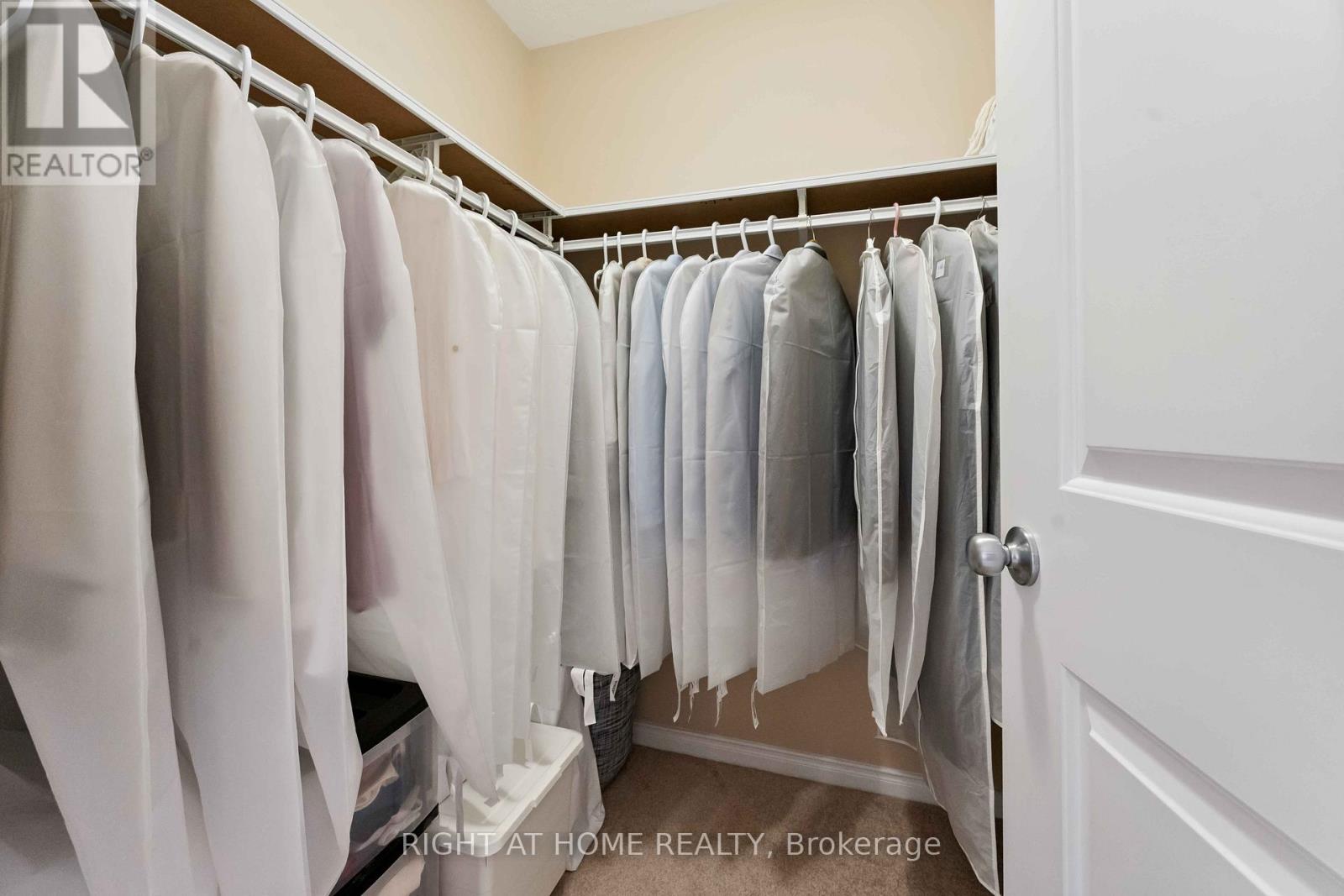 Photo 16 of 905 Caldermill Private, Ottawa ON